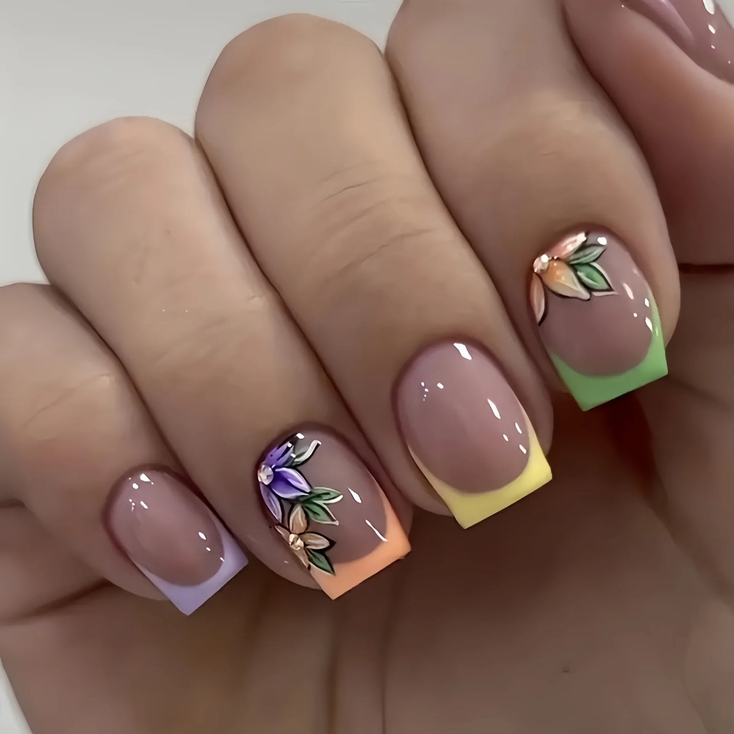 A604-1 Color Pink Floral Short Almond Press-On Nails Set, 24 Pcs