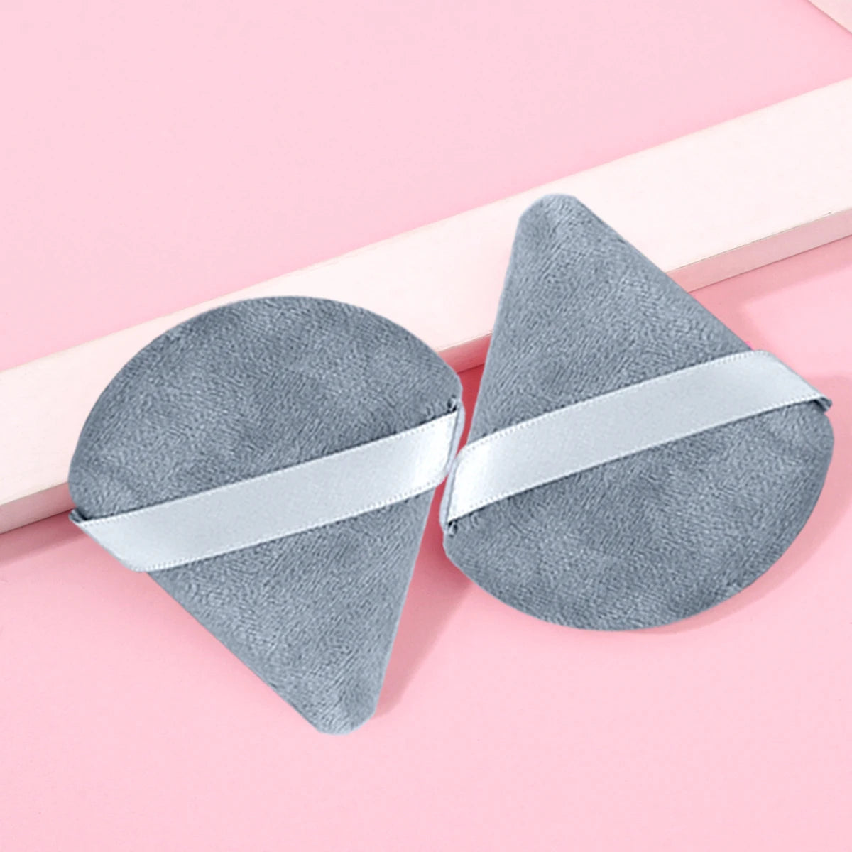 2pcs grey Color Triangle Powder Puff Set For Foundation & Loose Powder