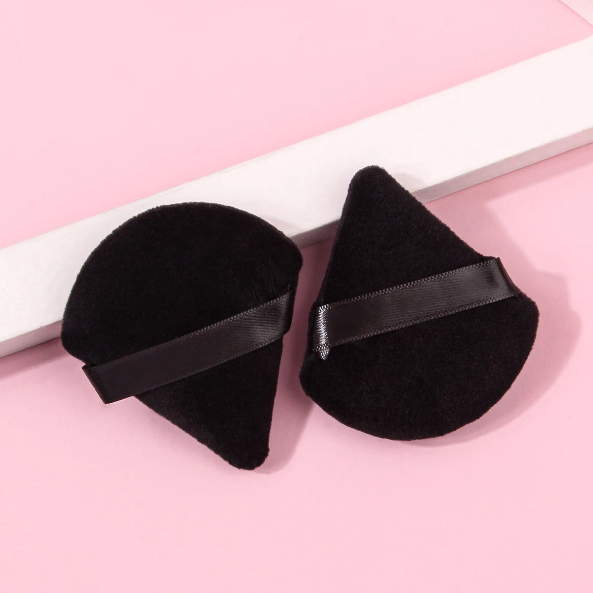 2pcs black Color Triangle Powder Puff Set For Foundation & Loose Powder